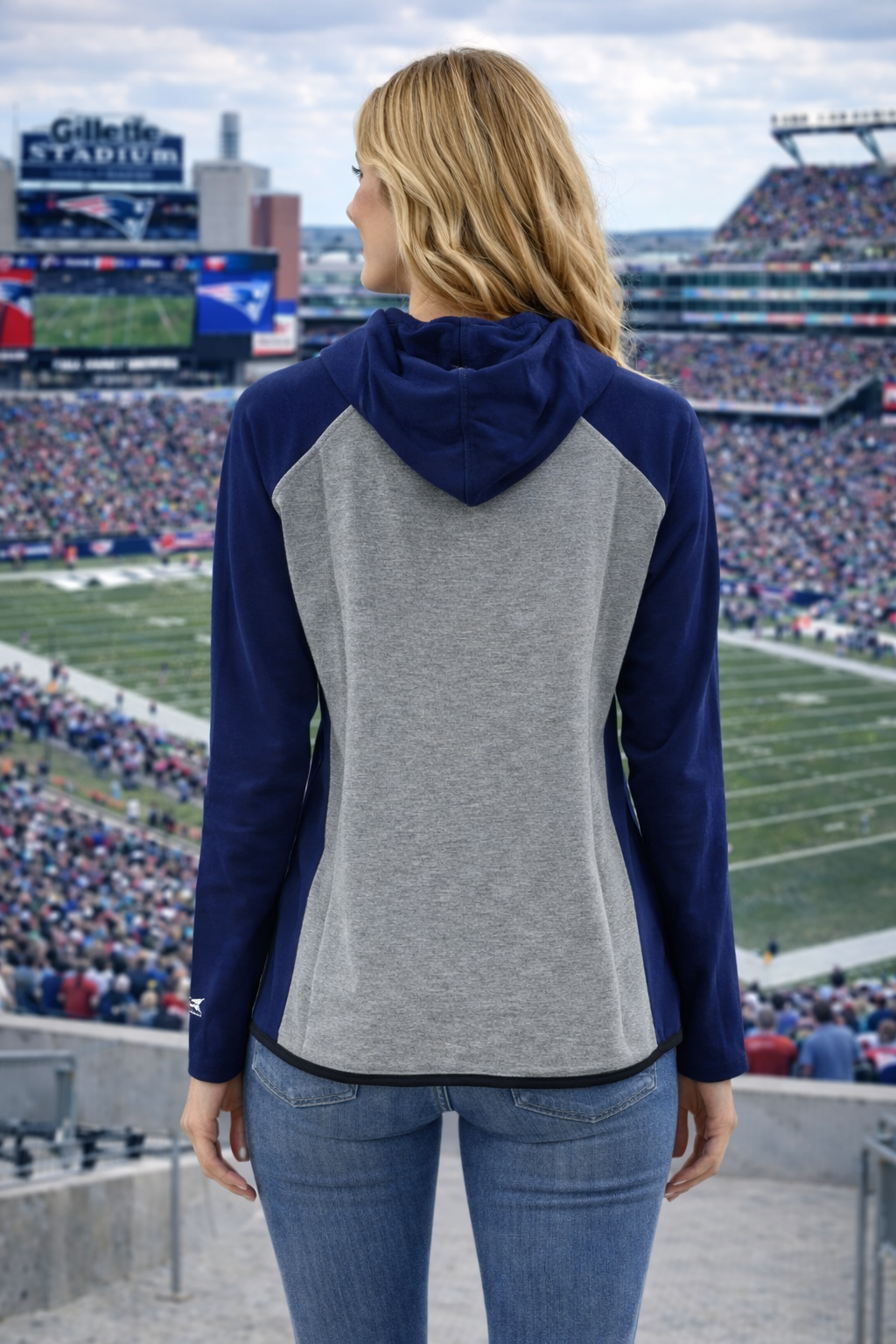 New England Patriots women's NFL hoodie back